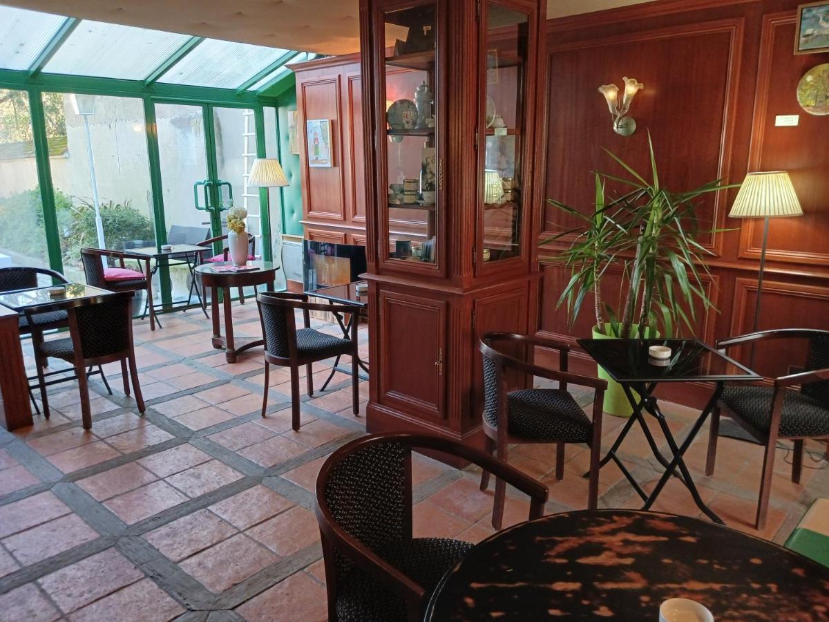 Hotel La Cognette A 25 Kilometres De Chateauroux Et 30 Kilometres De Bourges Issoudun Exteriér fotografie